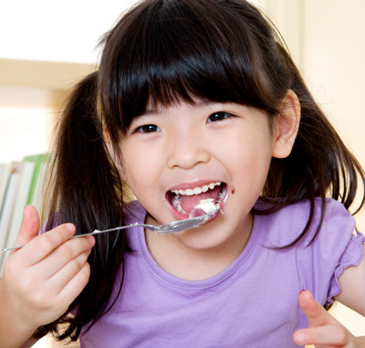 5 Mom Hacks for Getting Picky Eaters to Try Healthy Foods