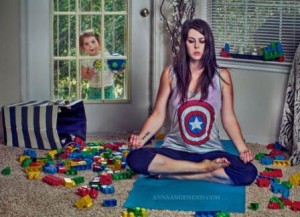 The Chaos That Is Motherhood in 12 Hilarious Photos