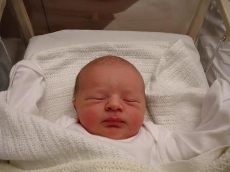How One ‘Miracle’ Baby Beat the Odds After Being Born at 25 Weeks (Video)!