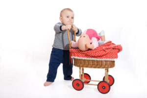 This Mom Thinks Boys Should Play With Dolls