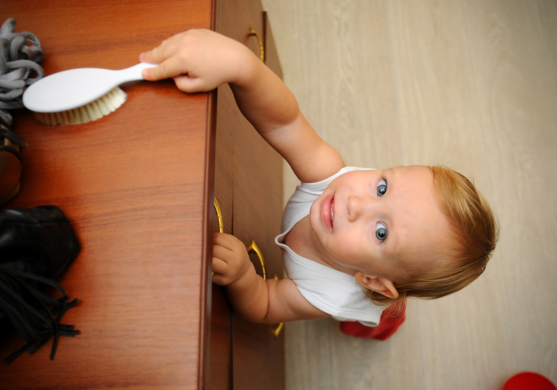 Terrifying Video Shows Child Danger When Dresser Drawers Topple