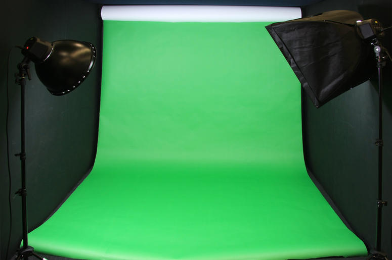 ‘I Shouldn’t Have Worn the Green Shirt’: Mom Foiled by Technology on Picture Day